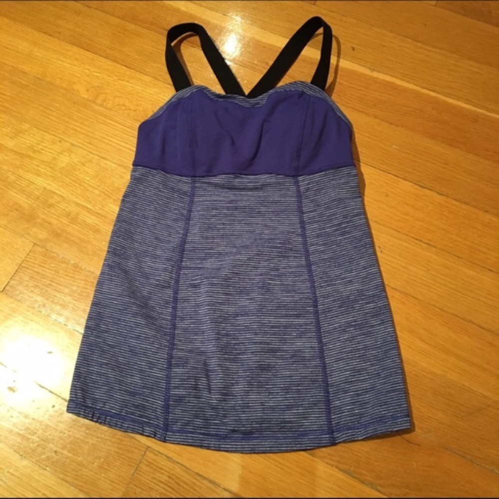 Lululemon workout tank